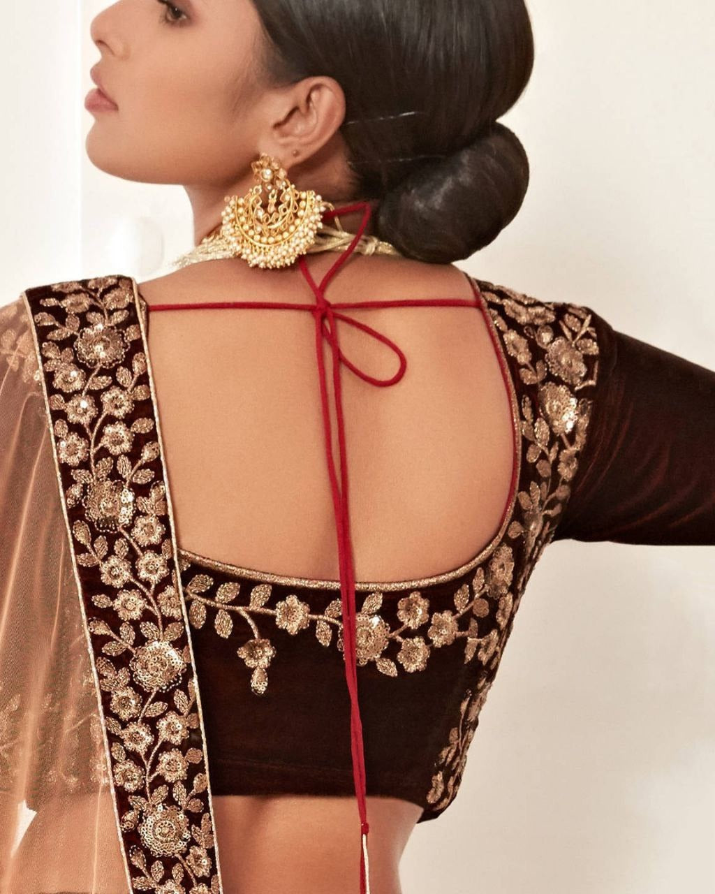 Gleska Dulhan Majestic Maroon Velvet Lehenga