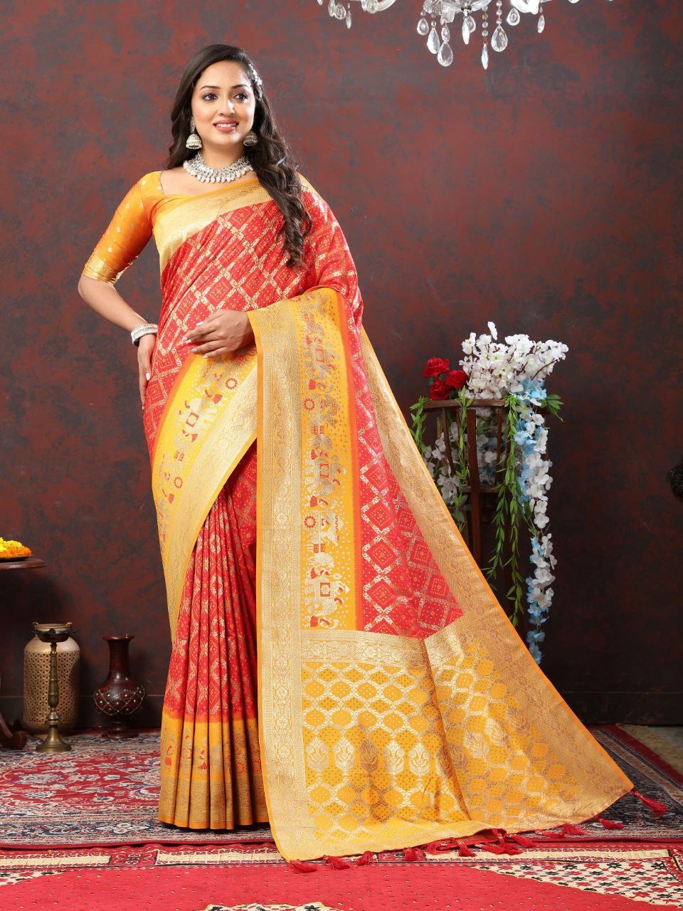 Gleska Saree Bandhani Patola Rich pallu With Contrast Border