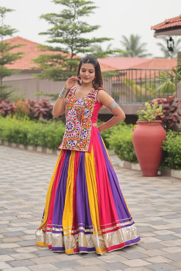 Gleska Navratri Lehenga Special Gamathi Work Lehenga choli